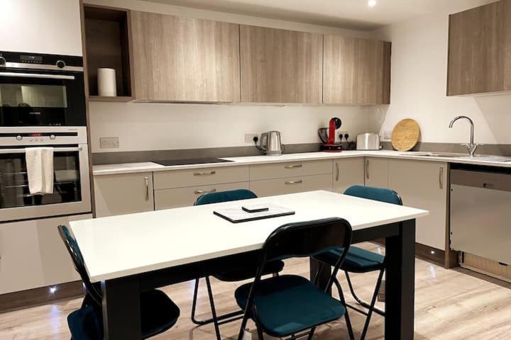 Apartment Lovely 3 Bedroom With Private Garden In Centre Edinburgh