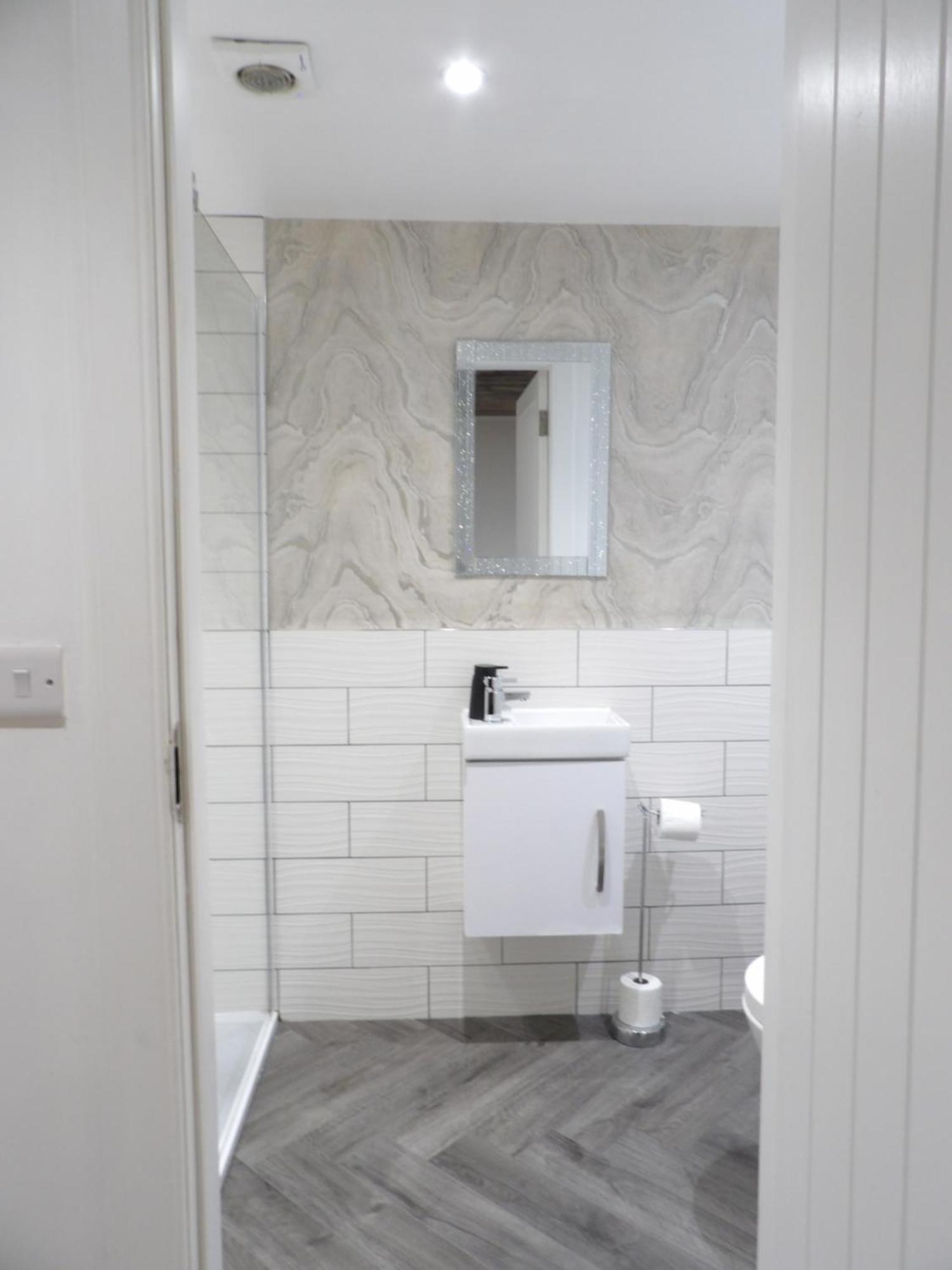 Lovely 3 Bedroom With Private Garden In Centre